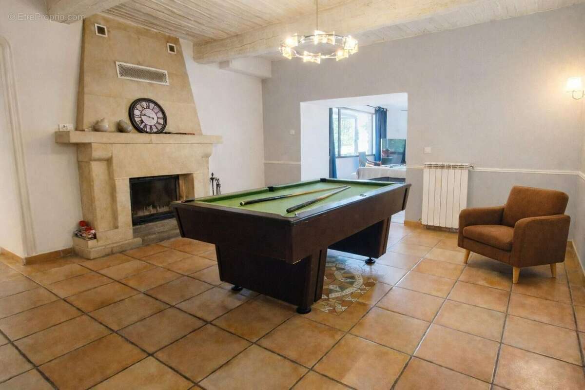 Photo 8 - Maison à L'ISLE-SUR-LA-SORGUE