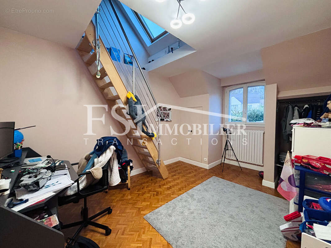 Maison à SAINT-LEU-LA-FORET