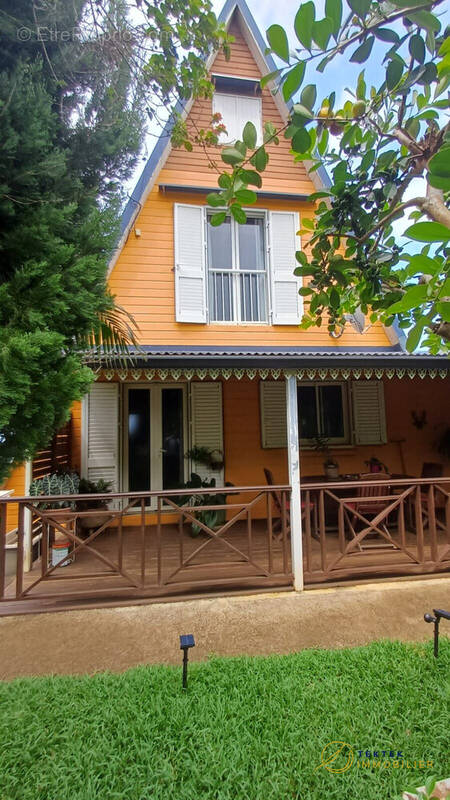 Maison à PETITE-ILE