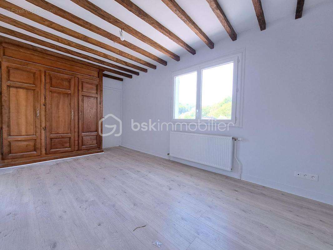 Maison à MAREUIL-CAUBERT