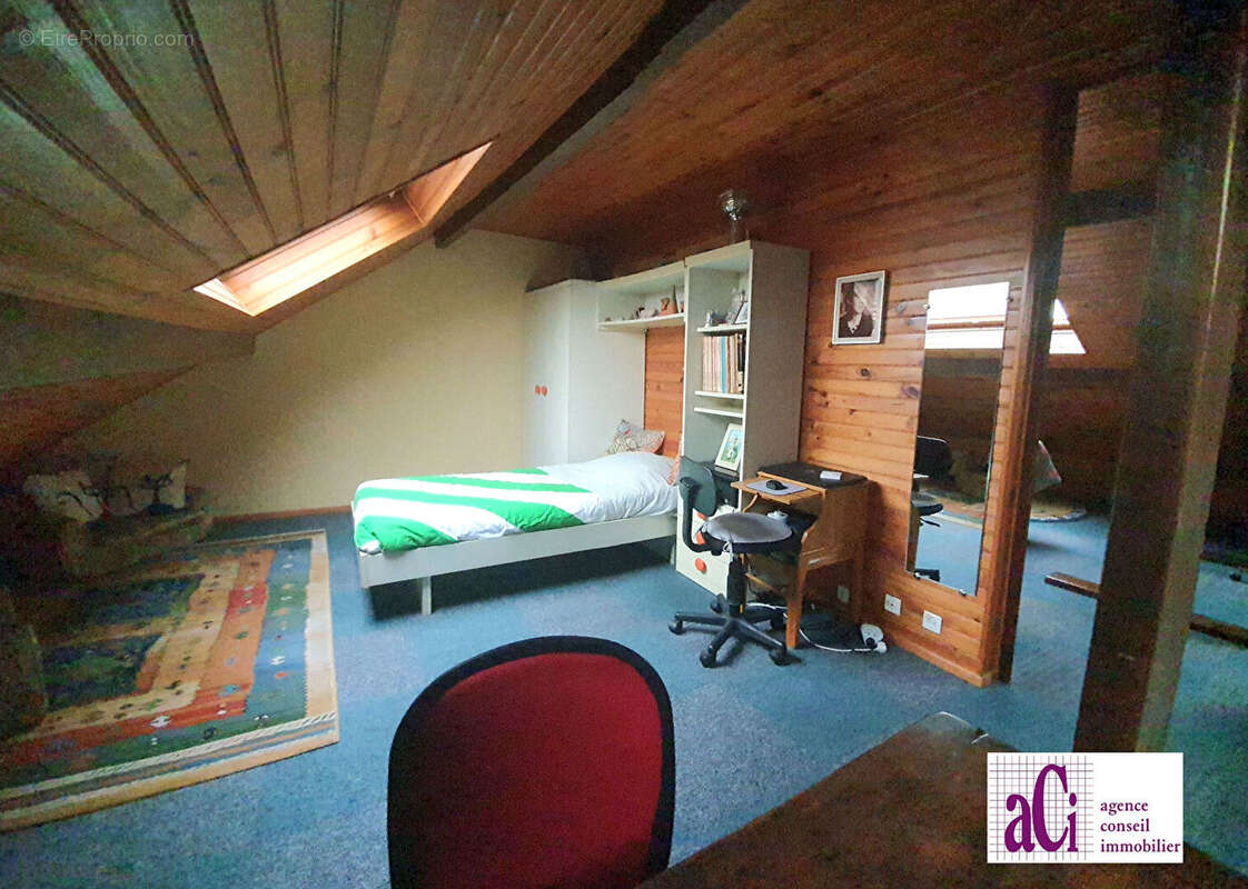 Maison à L&#039;HAY-LES-ROSES