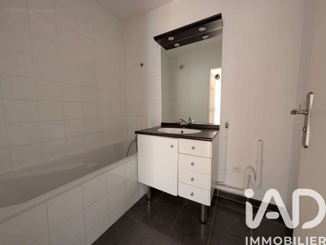 Photo 7 - Appartement à VERSAILLES