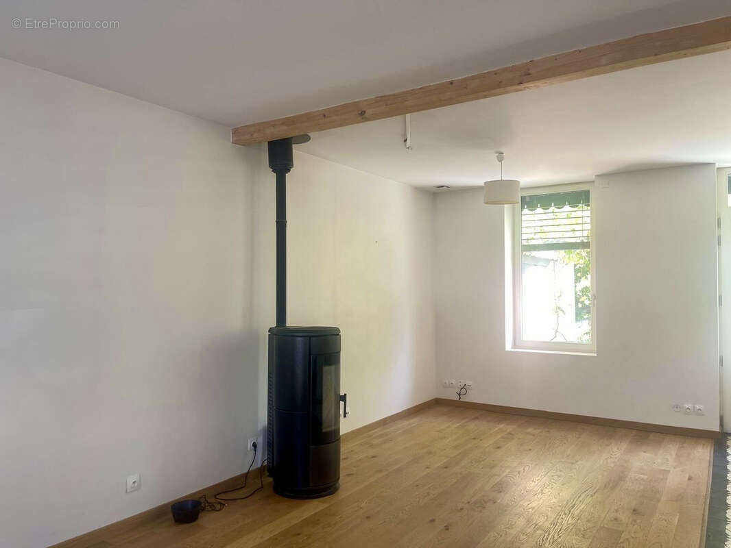 Maison à VILLEURBANNE