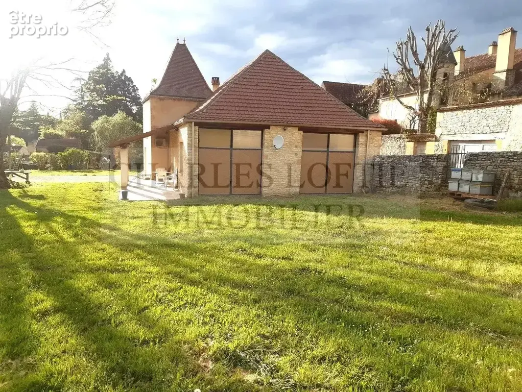 Belle maison de caractère en pierre dans un village de Bouriane - photo 6
