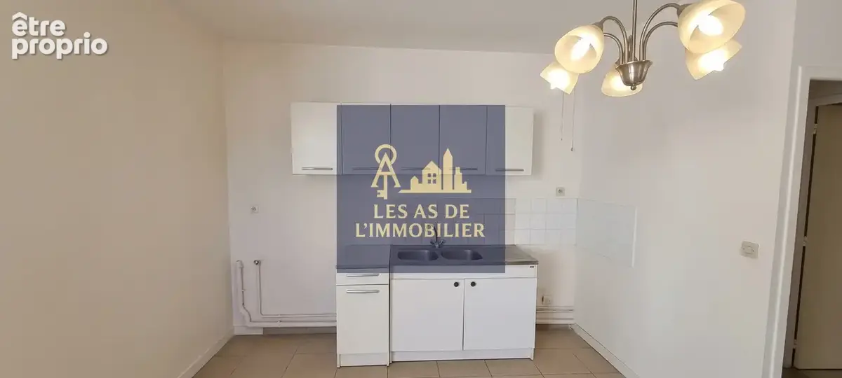 Appartement 43 m2  + cave   centre-ville de louviers - photo 6