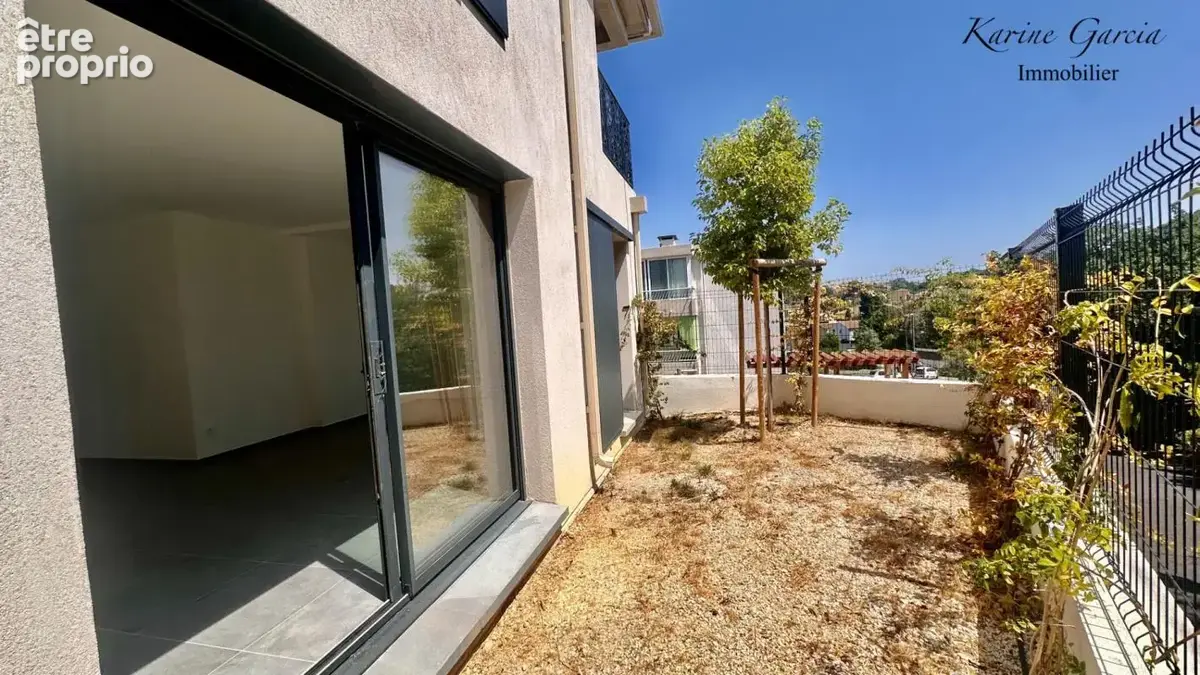 Appartement à SIX-FOURS-LES-PLAGES