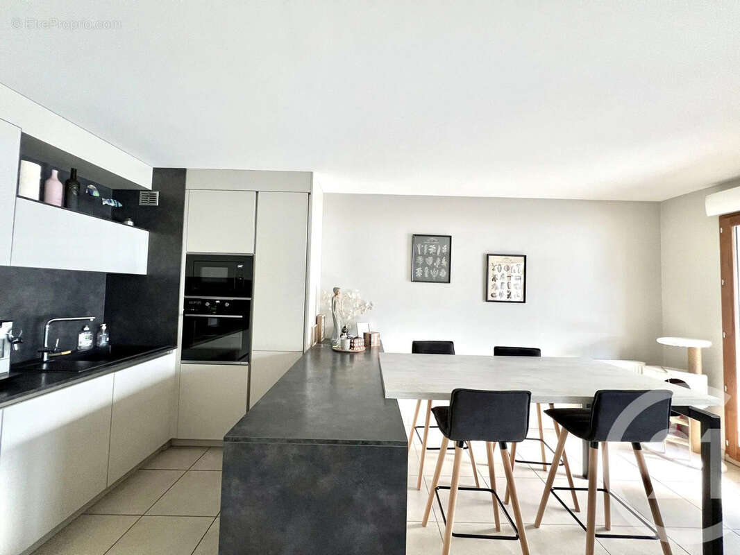 Appartement à VILLEURBANNE