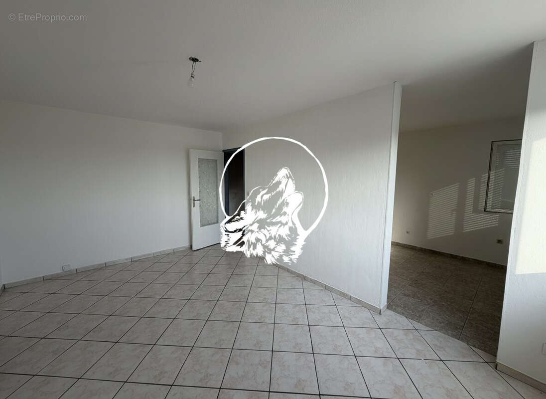 Appartement 77 m² à L'hopital  - photo 4