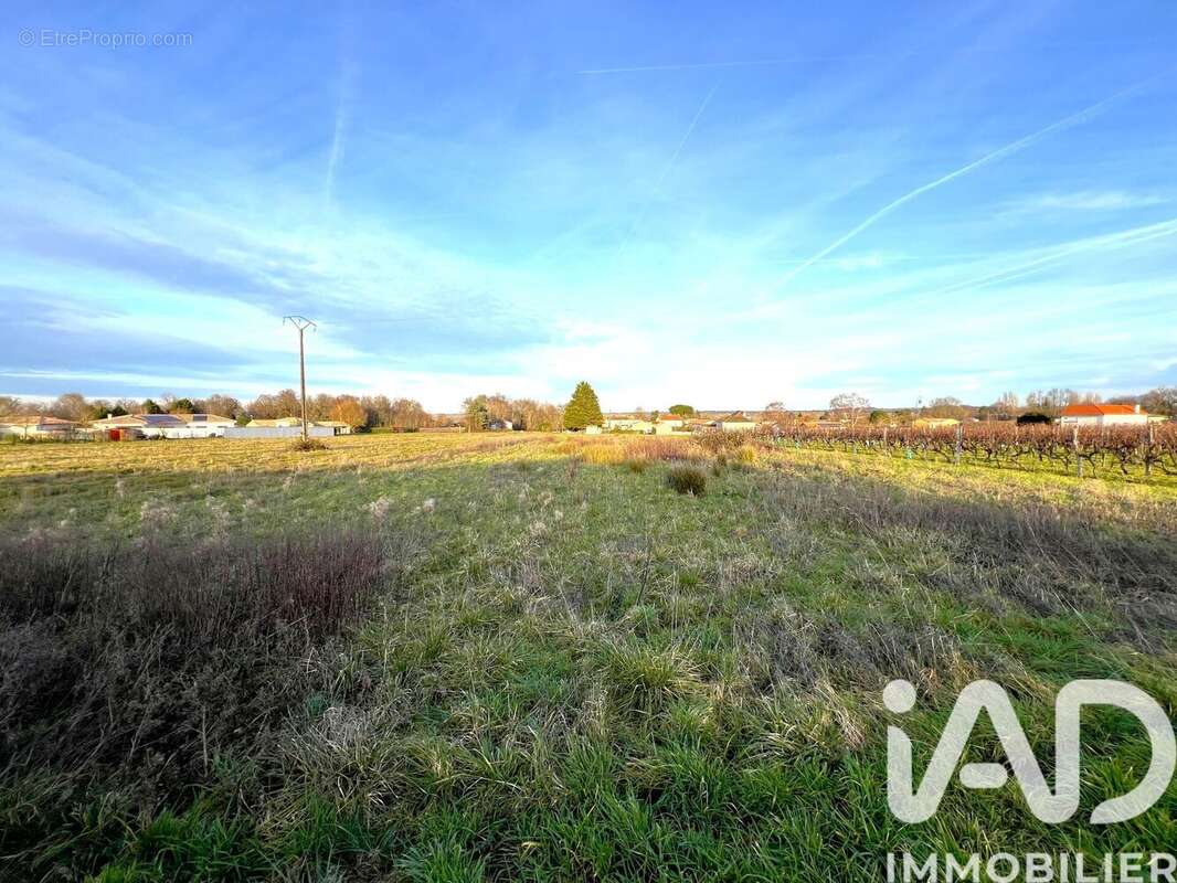 Photo 2 - Terrain à MERIGNAC