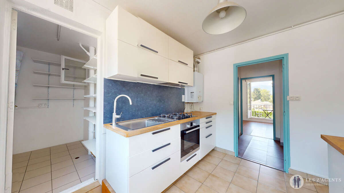T3 avec balcon dans une copropriété fermée - photo 6