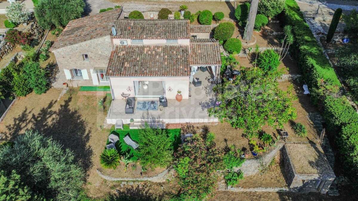 Maison à AURIBEAU-SUR-SIAGNE