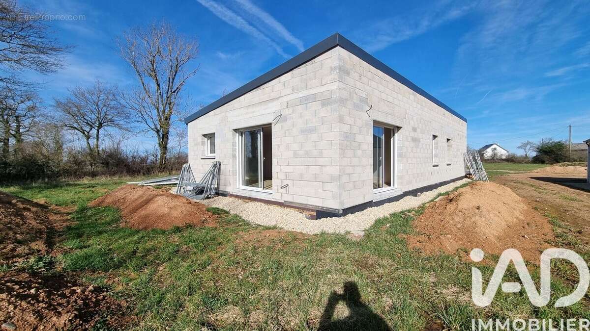 Photo 4 - Maison à BARAQUEVILLE