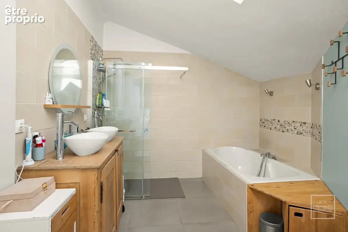 Poleymieux au mont d'or , 115m², terrasse & vue degagée - photo 9