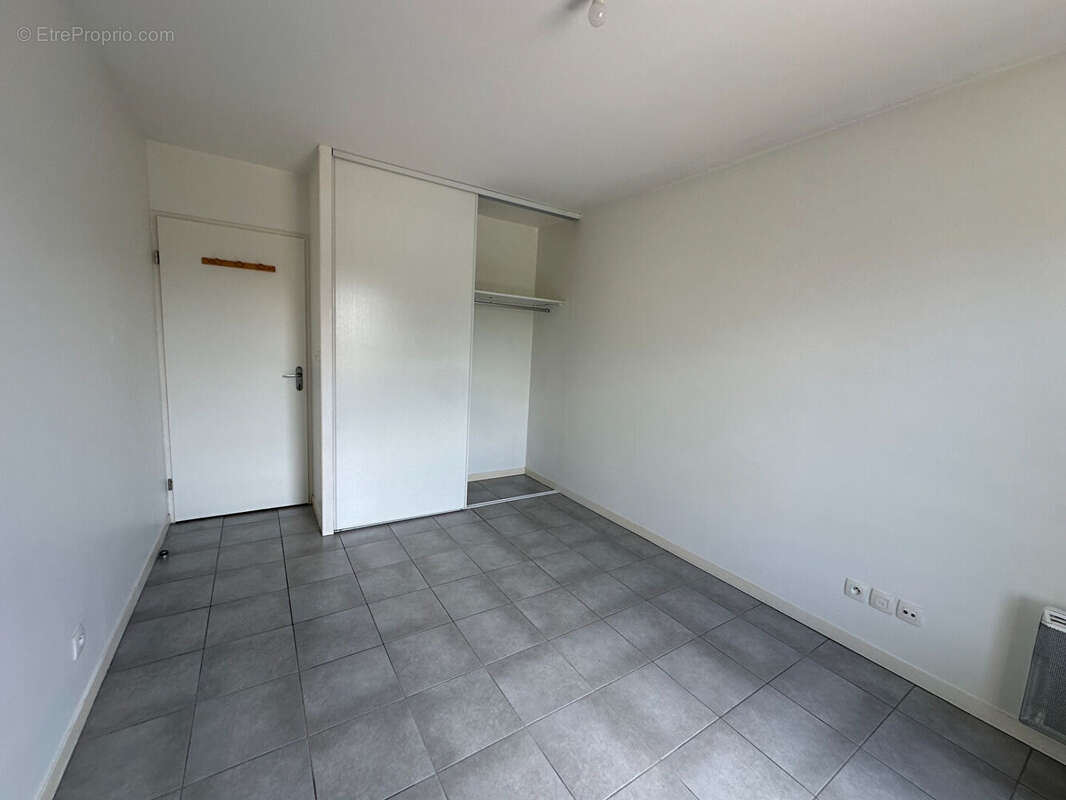 Appartement 63 m² à Merignac  - photo 6