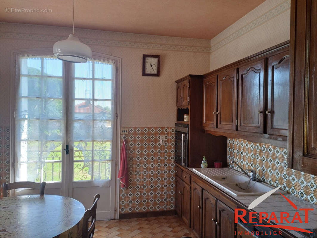 Maison à SAINT-AULAIRE