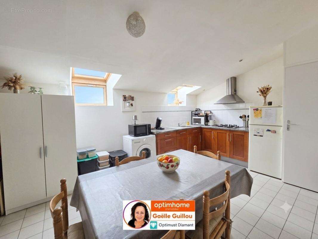 CLEDER  : ensemble immobilier maison + local commercial + Hangar - photo 3