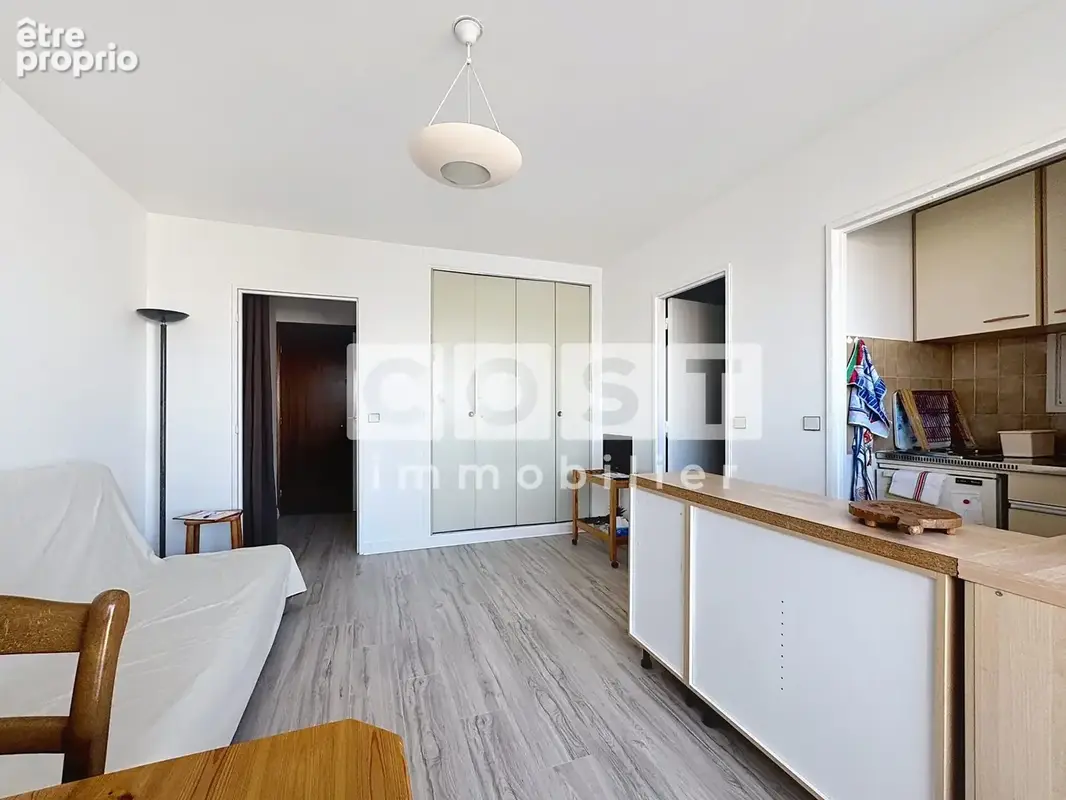 Appartement 1 pièce 23 m² à vendre à Courbevoie (92400) - photo 5