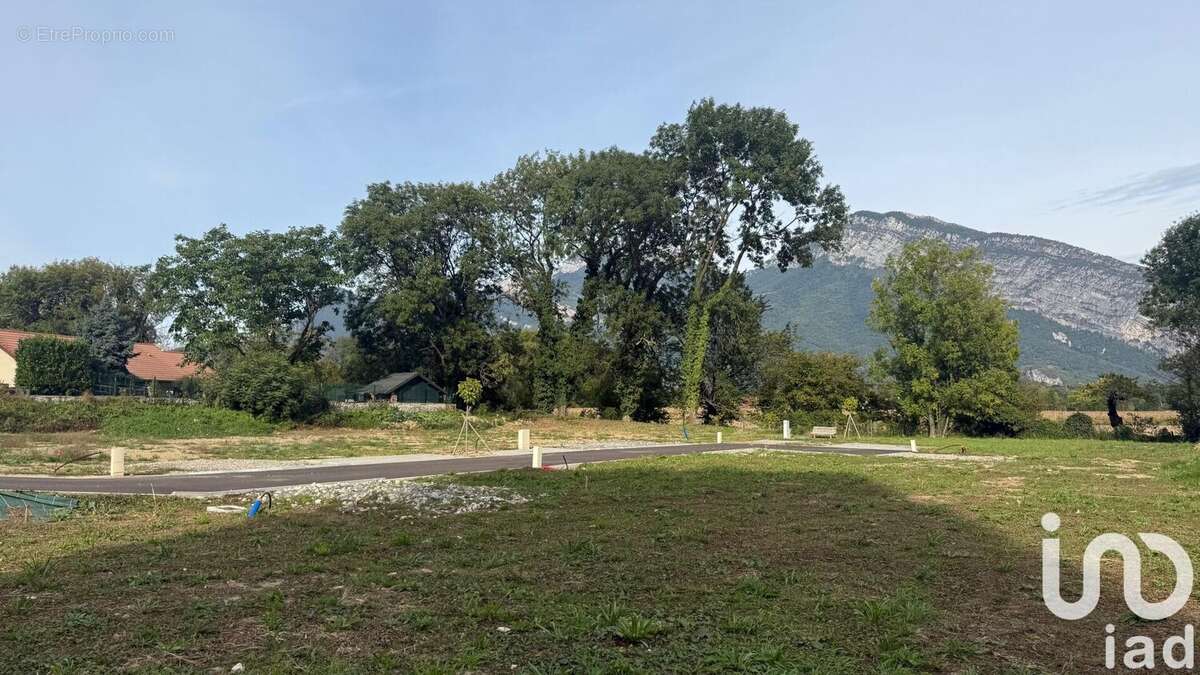 Terrain 400 m² à Noyarey  - photo 4