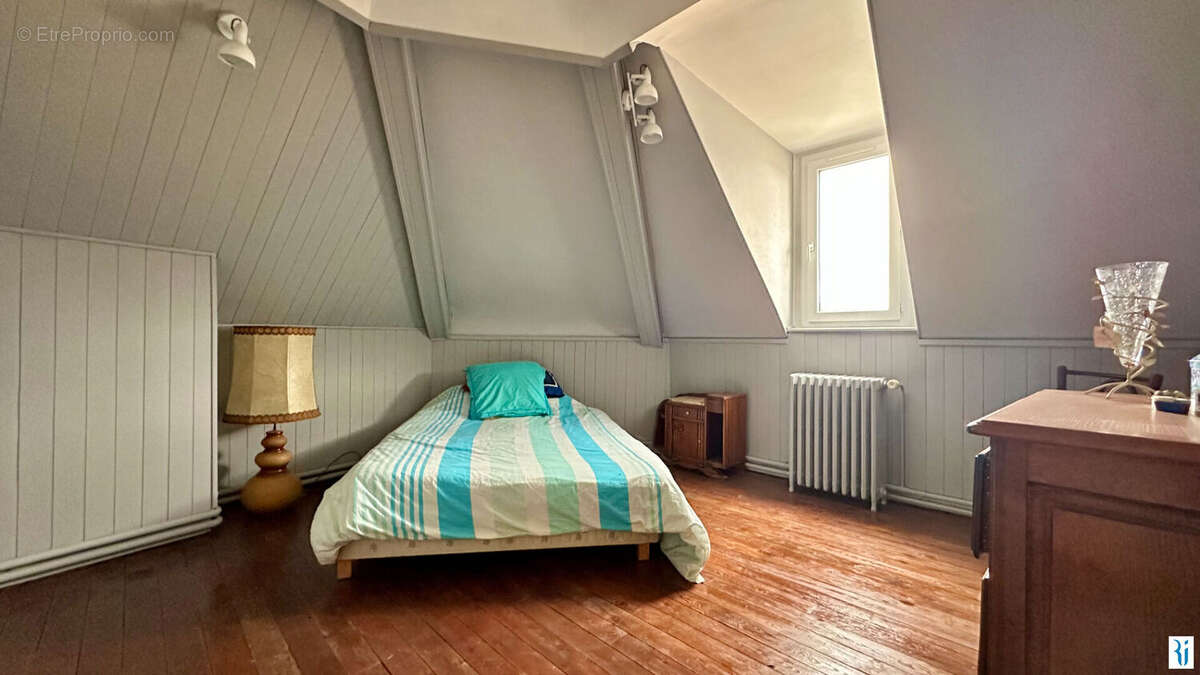 Maison à SOTTEVILLE-LES-ROUEN