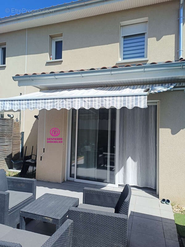 Maison à SAINT-MAURICE-L'EXIL