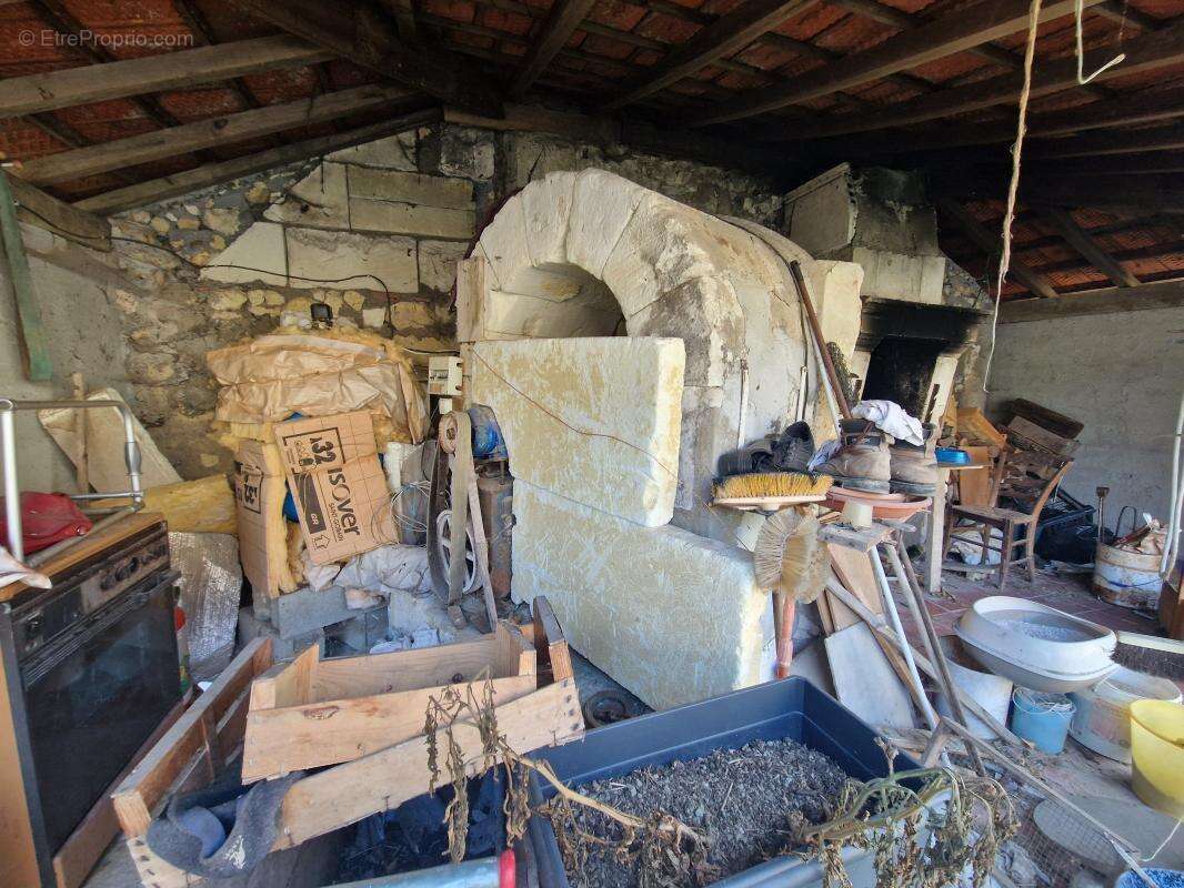 Maison à CHATEAUVIEUX