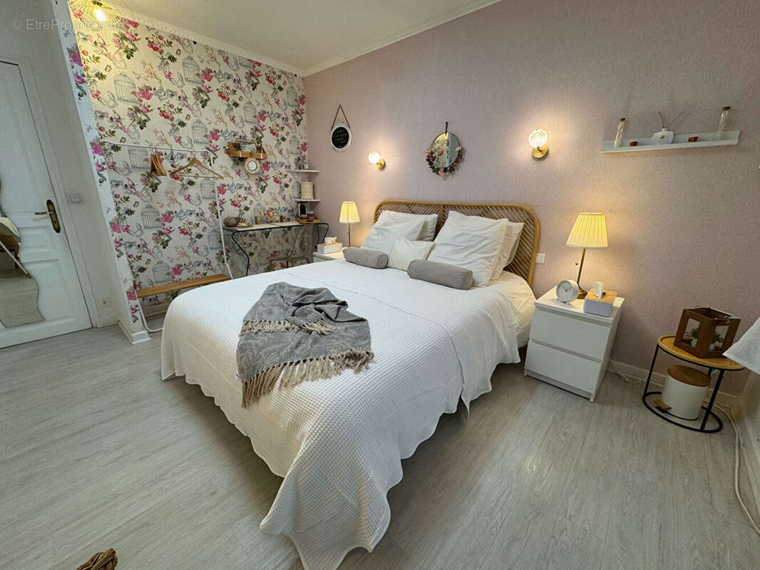 Maison à JAUX