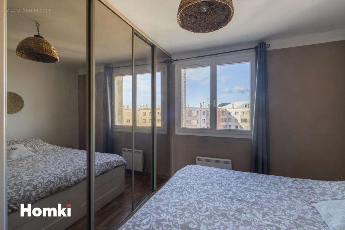 Appartement à MARSEILLE-9E