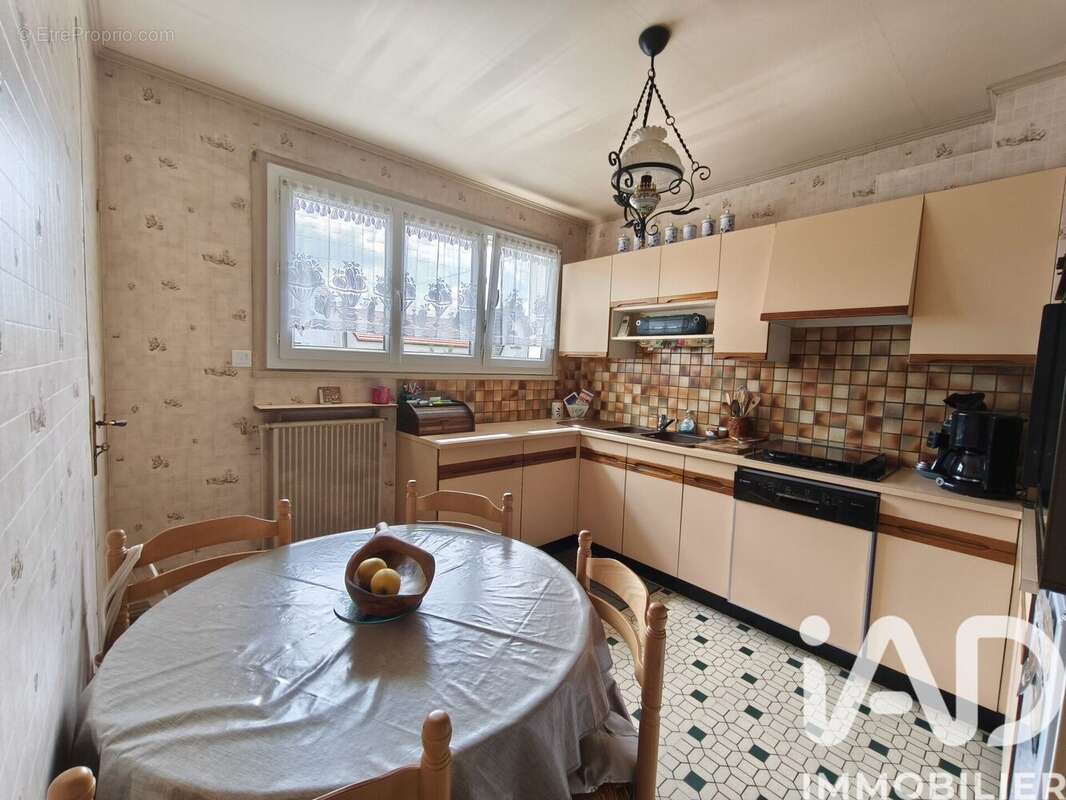 Photo 4 - Maison à LE BLANC-MESNIL