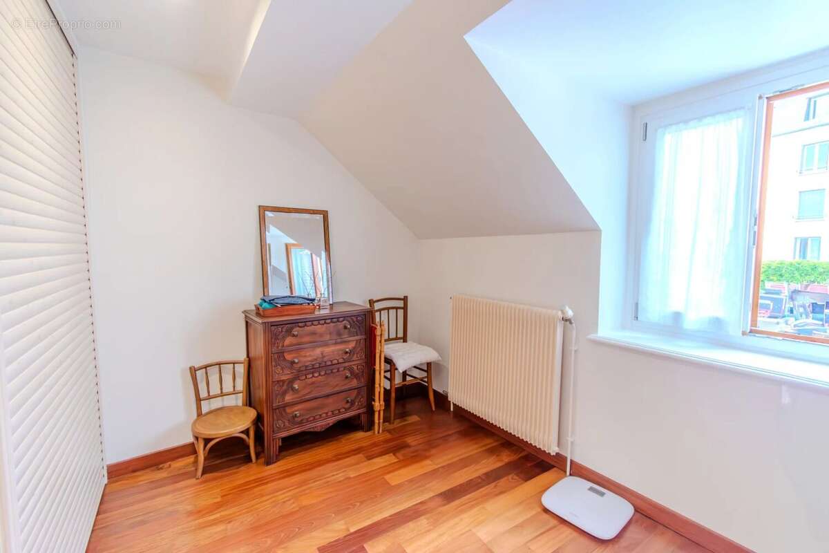 Maison à MONTMORENCY