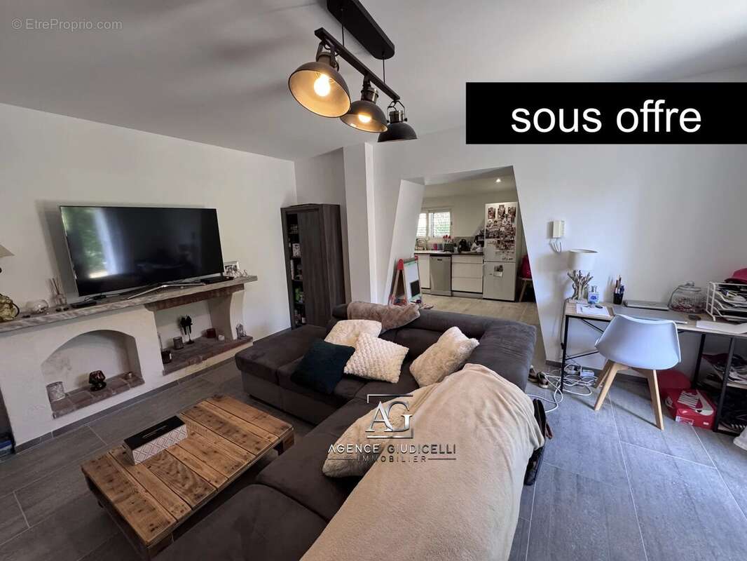 Maison à PRUNELLI-DI-FIUMORBO