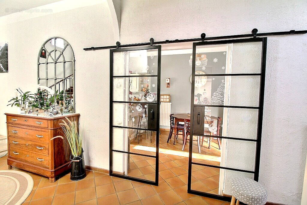 Maison à MALEMORT-DU-COMTAT