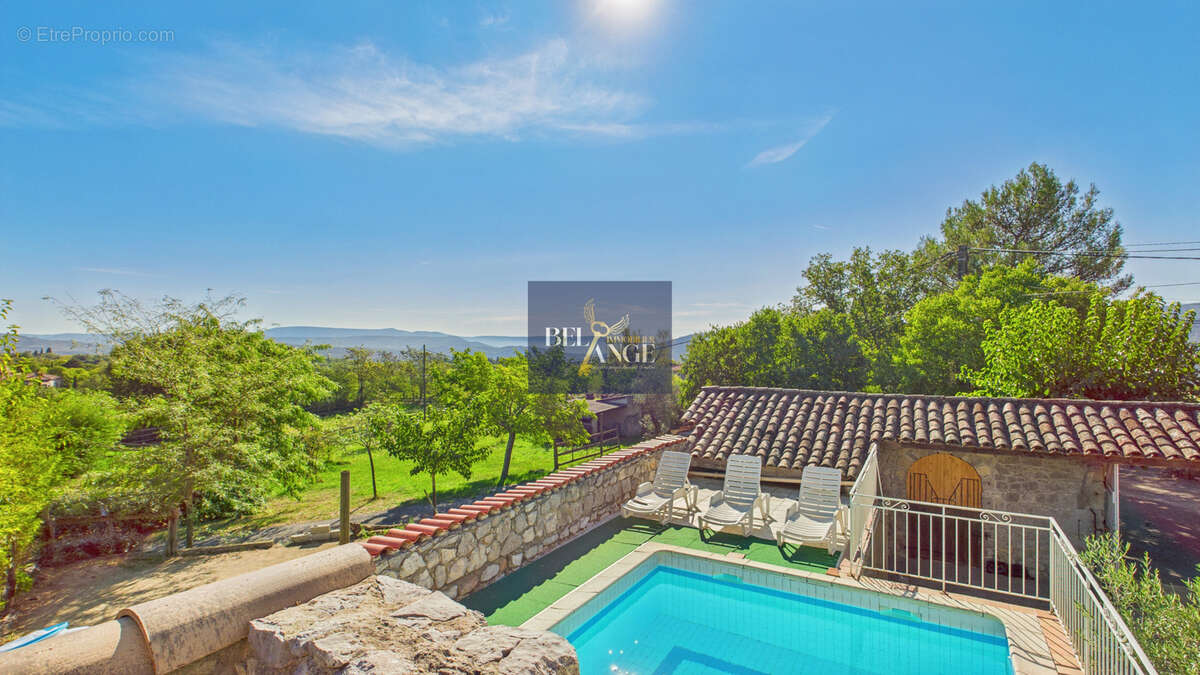 Maison à SAINT-ALBAN-AURIOLLES