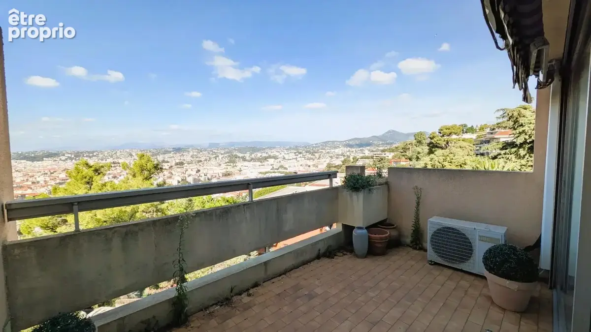 Appartement 4 pièces 100 m² à vendre à Nice (06300) - photo 2