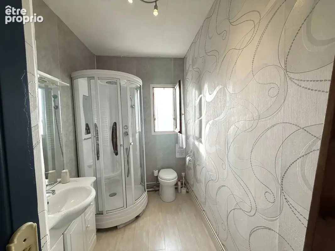 Maison rénovée quartier plage - photo 6