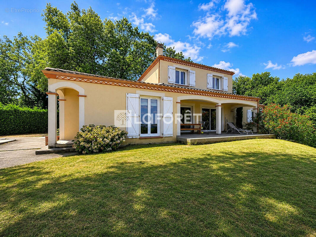 Maison à MONTJOIRE
