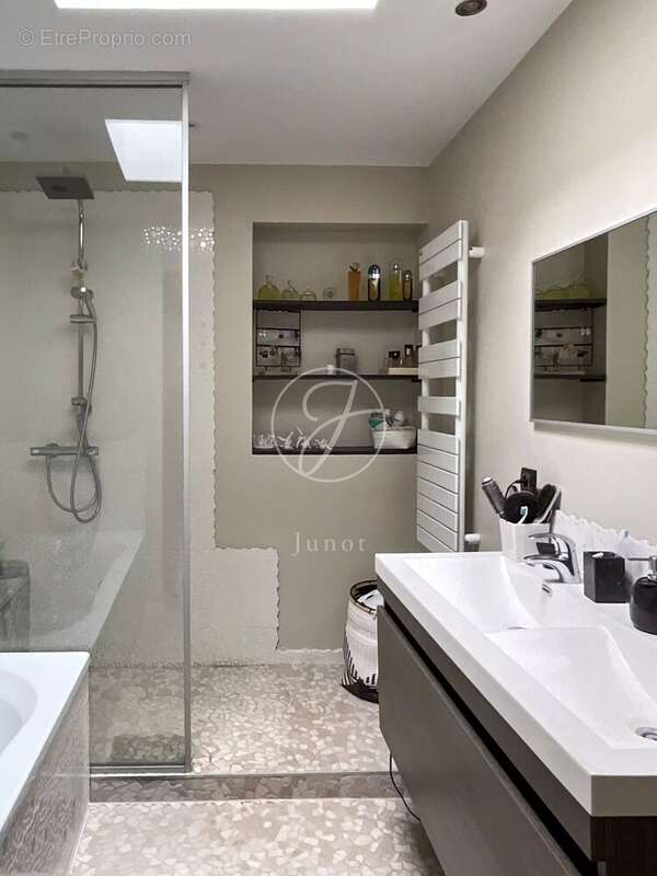 Maison à MARCQ-EN-BAROEUL