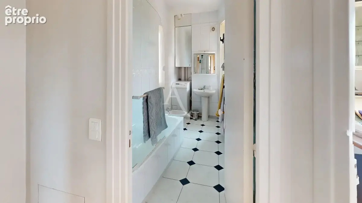 Appartement d'angle en étage élevé avec vue de rêve - photo 14