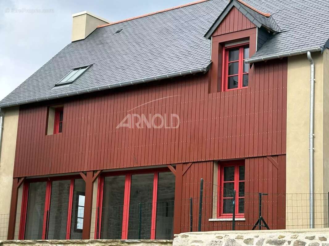 Maison à SAINT-SULIAC
