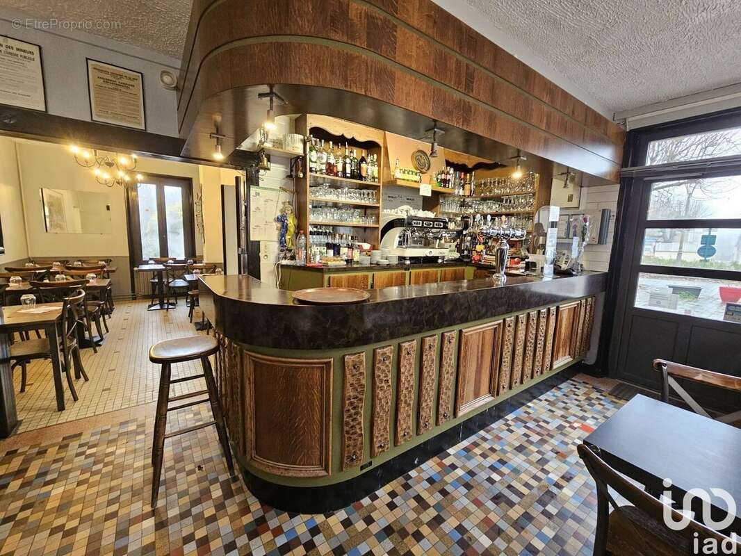 Photo 3 - Commerce à BRAY-SUR-SEINE