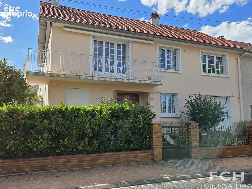 Maison à BELLERIVE-SUR-ALLIER