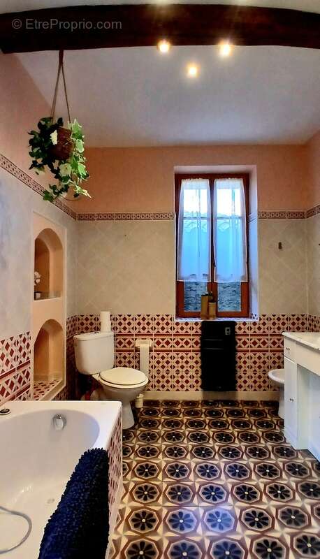 Très belle maison de ville de caractère. - photo 25