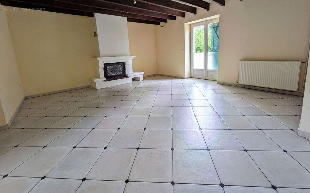 Maison à LA CHAPELLE-SUR-ERDRE