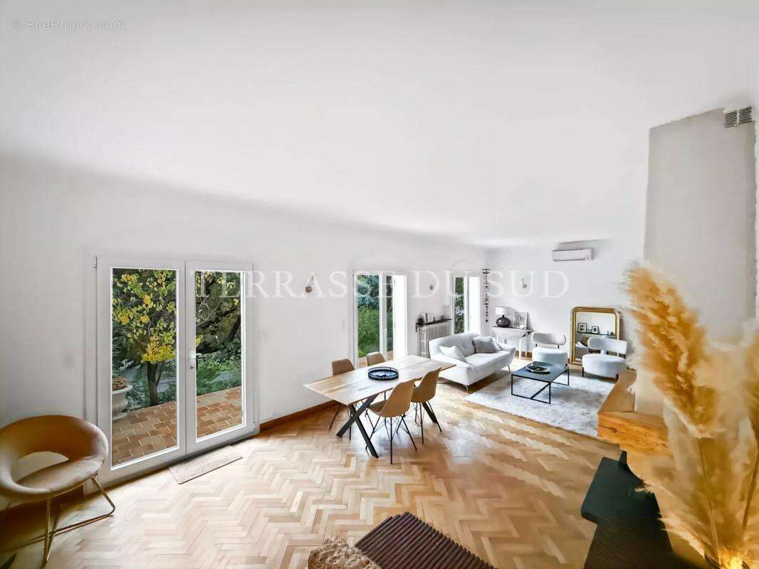 Maison à BOUC-BEL-AIR