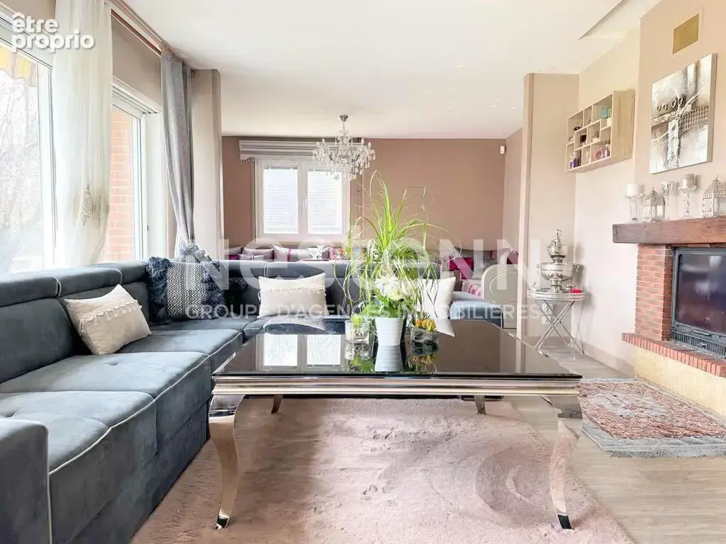 Maison Chaumont En Vexin 7 Pièces 148 M² - photo 3