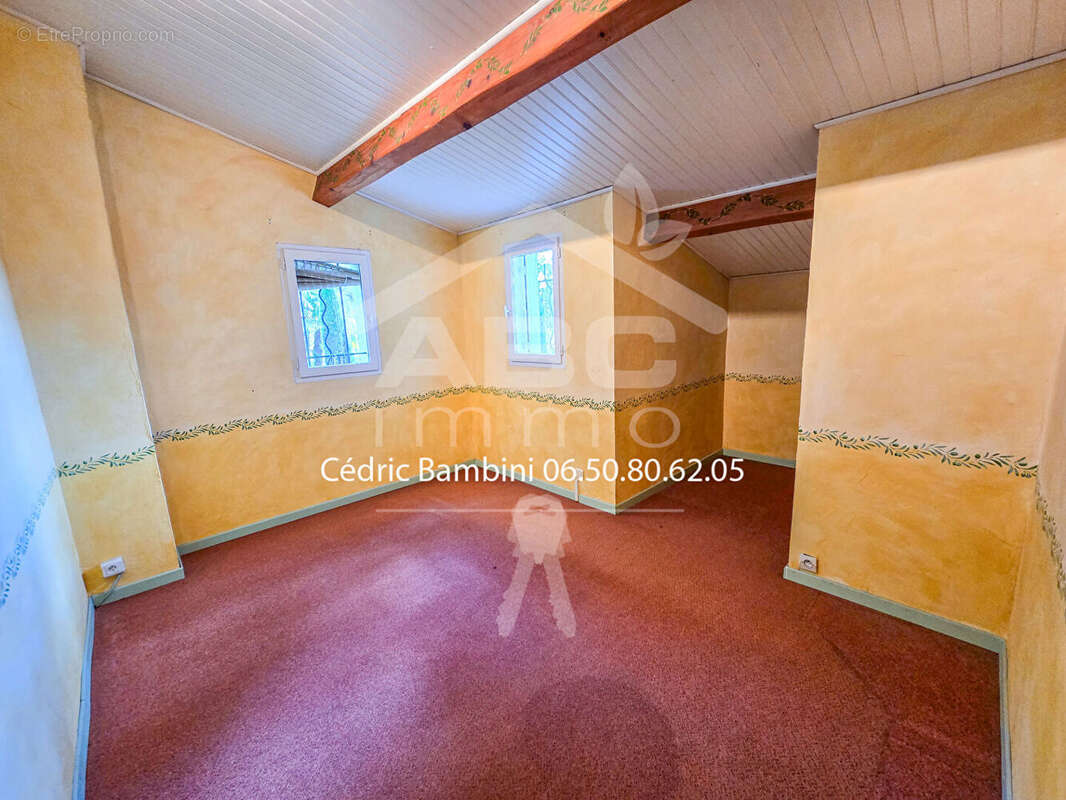 Maison à SAINT-MAXIMIN-LA-SAINTE-BAUME