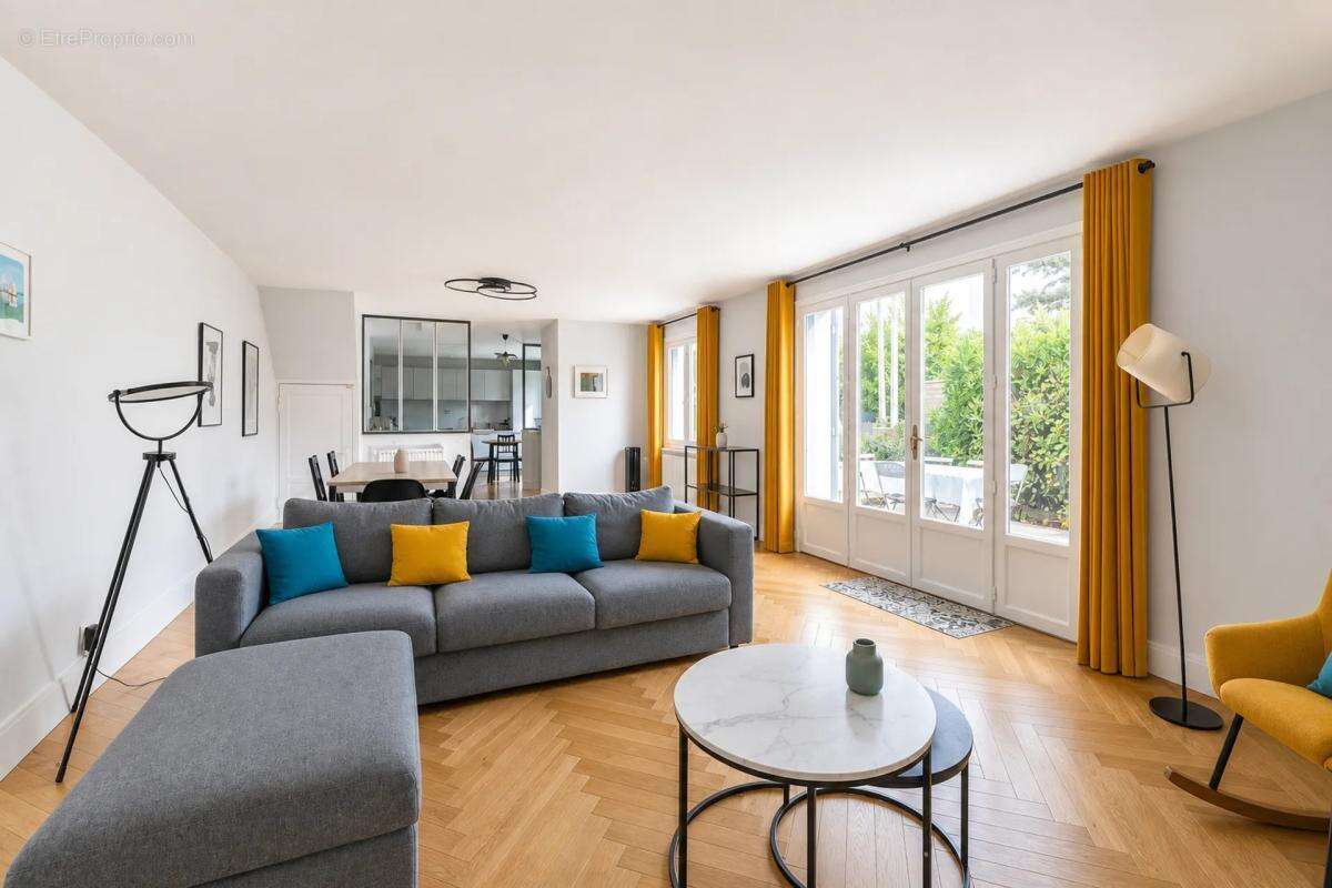 Maison à COLOMBES