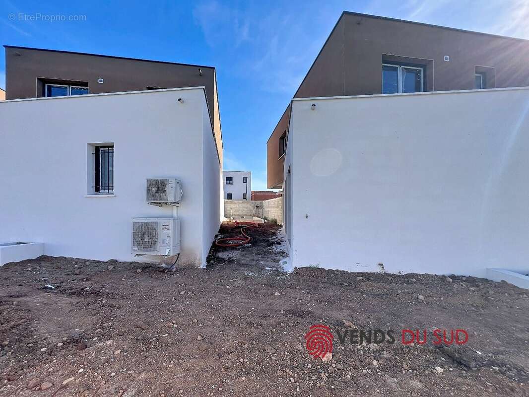AGDE quartier à l'orée du Golf du Cap - Villa  T4 avec jardin et piscine - Normes RE 2020 - photo 11