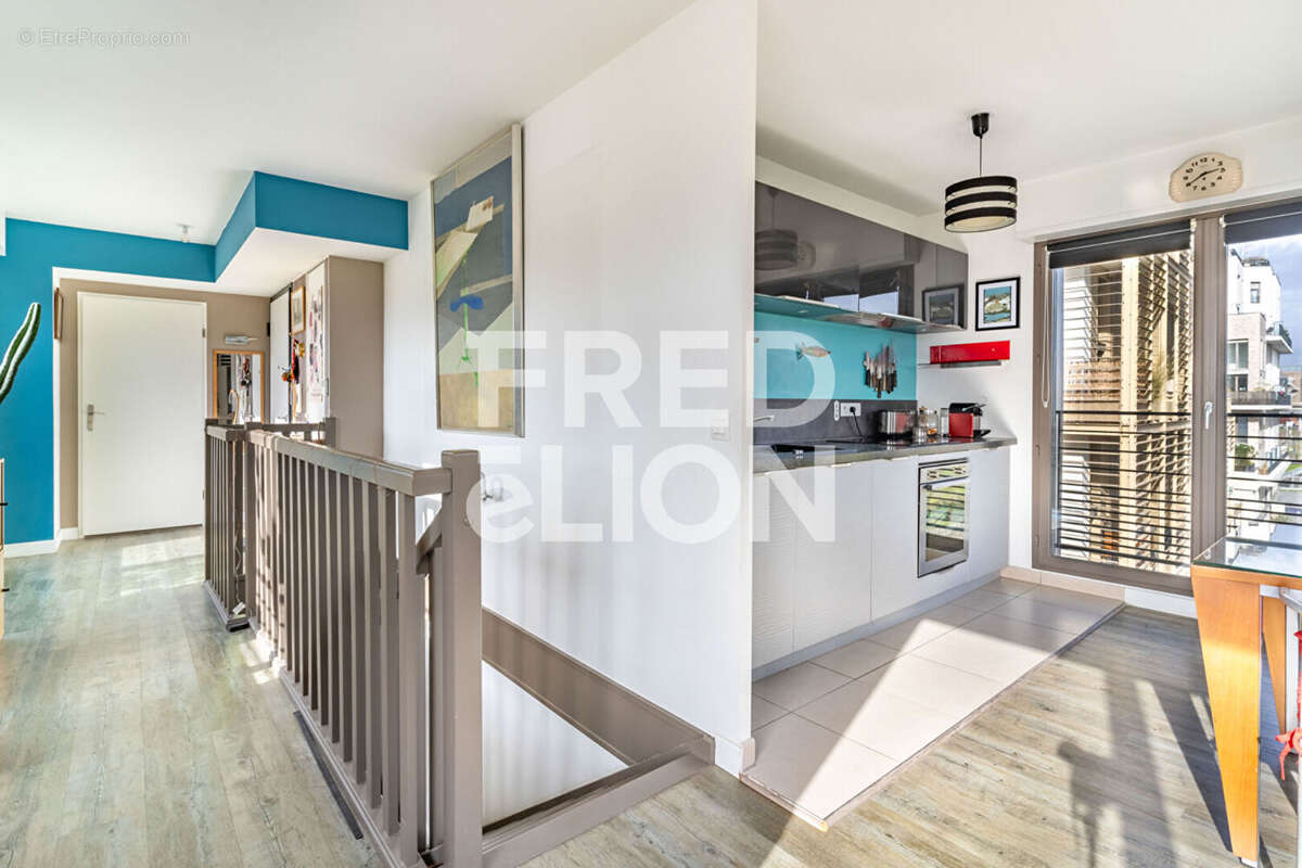 Appartement à NANTERRE