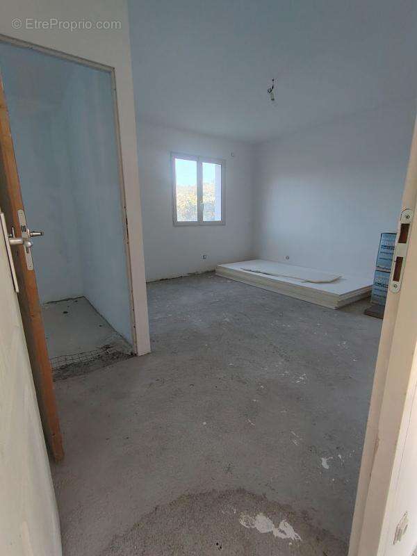 Propriété de caractère avec dépendances, piscine et maison r - photo 13