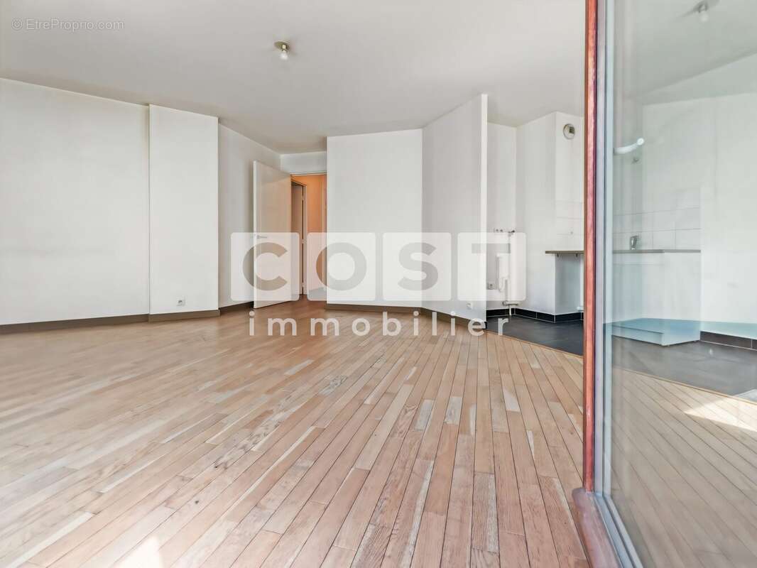 Appartement à ASNIERES-SUR-SEINE